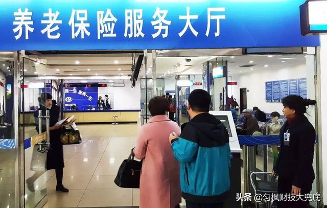 8c1f5bf5ef1444bea348ac35d8346ba7