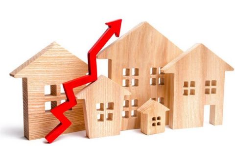 贷款逾期会不会扣别的银行卡，相关规定如下