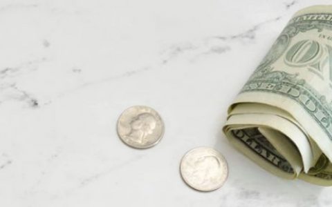 借款到期多长时间不起诉视为无效，是不是不用还钱了