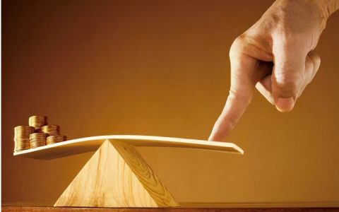 老年人适合哪种理财方式，60岁老年人如何理财