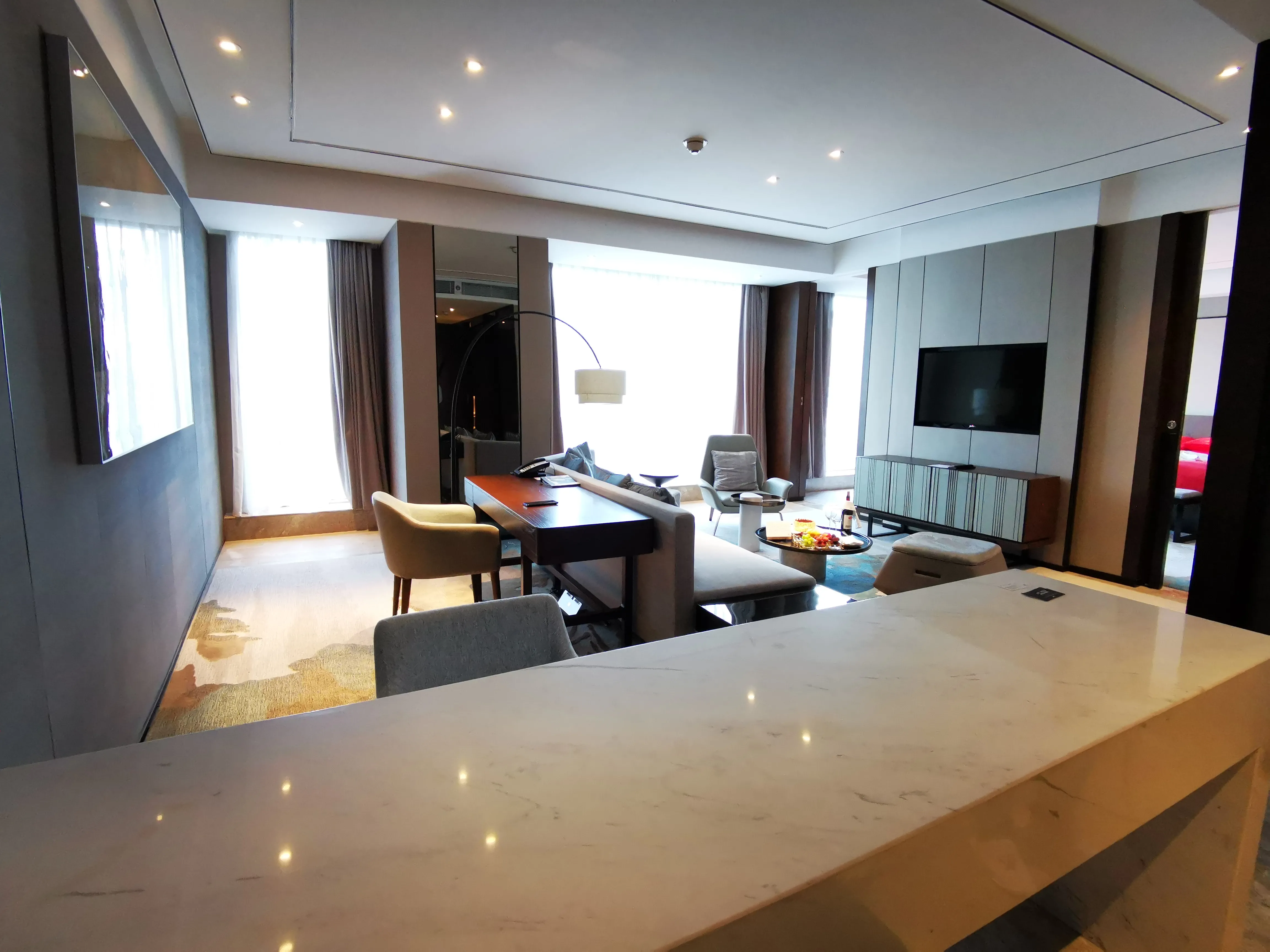 万豪白金卡权益内容，万豪白金卡详细待遇2022-1