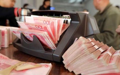 理财通放100万靠谱吗，风险大吗？