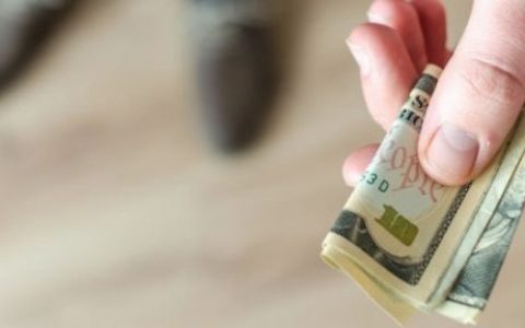 查询贷款额度会影响征信吗？贷款查询次数多了怎么办