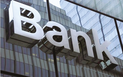 怎么知道自己的银行卡号（查询自己银行卡号的方法）