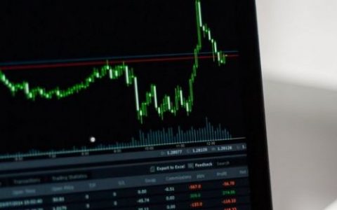 炒股资讯看什么新闻好，买股票看听什么消息最靠谱