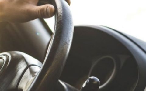 买房子名下有车贷可以贷款吗，两者有联系吗