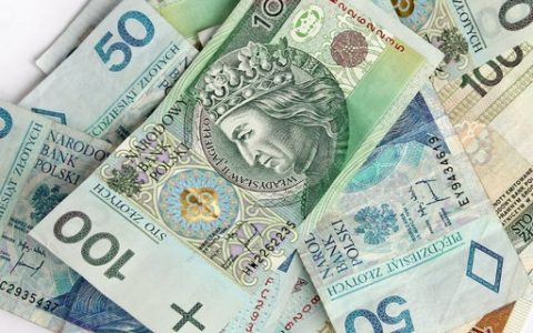 银行利息一年3万多本金有多少