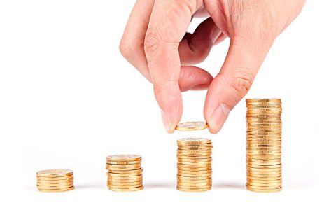 农民65周岁国家给养老金吗，每月领多少合适