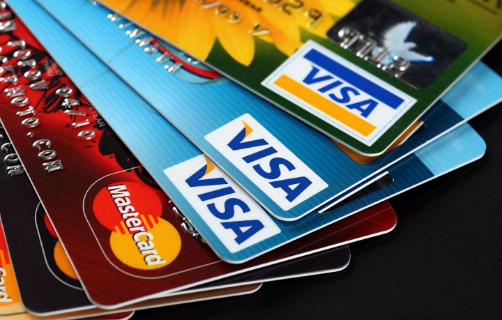 一个人办几张信用卡最好，信用卡几张不影响征信