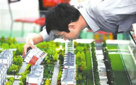 有些农村出来的大学生，买不起房未来怎么办