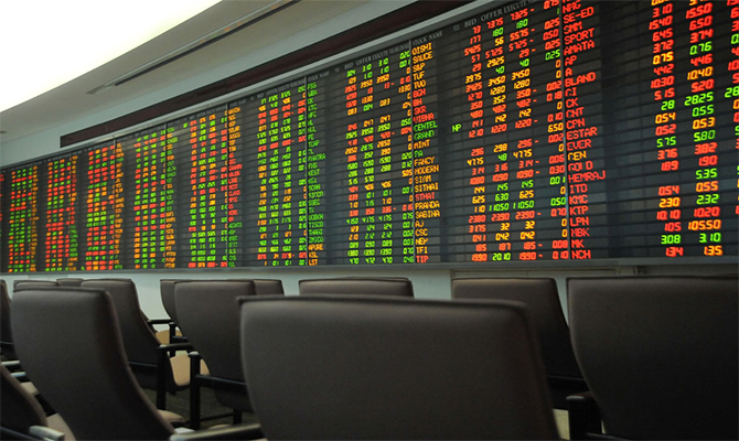 为什么尾盘拉升第二天必跌（尾盘拉升第二天走势）-1