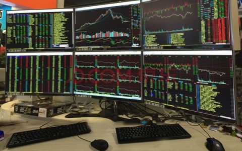 买一只股票长期持有会怎么样，亲身经验有3种结局