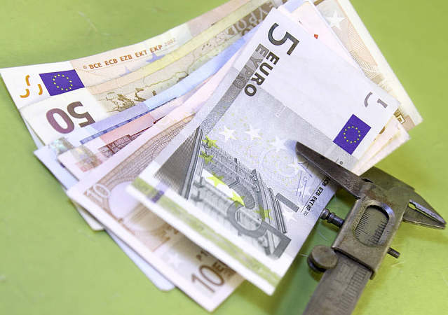 贷款满一年提前还款要付违约金吗，这些事项必须清楚