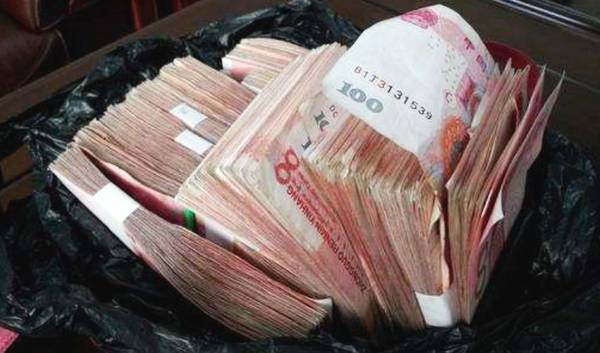 小赢卡贷逾期一天会有影响吗，逾期的后果-1