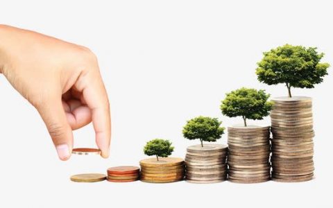 100万现金，分不同银行存定期怎么样