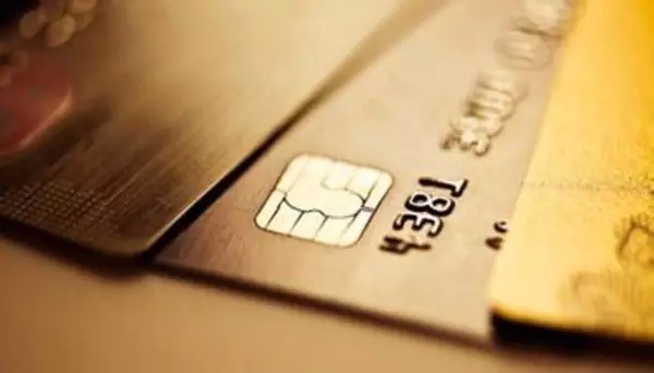 信用卡可以存钱进去吗，信用卡存钱的影响和后果-1