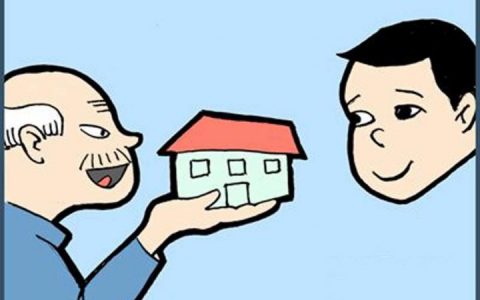 家里有女儿没有儿子，老人应该把房子给侄儿吗