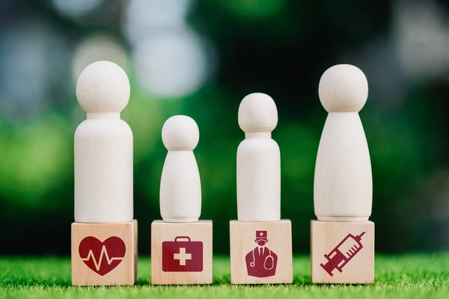 60岁的人买百万医疗一年要多少钱？-1