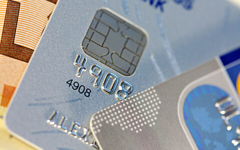 信用卡逾期后还可以最低还款吗，可以这样做有效解决