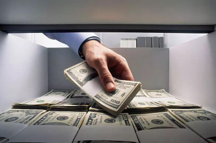 聪明人不把钱存在一家银行，这是为什么？